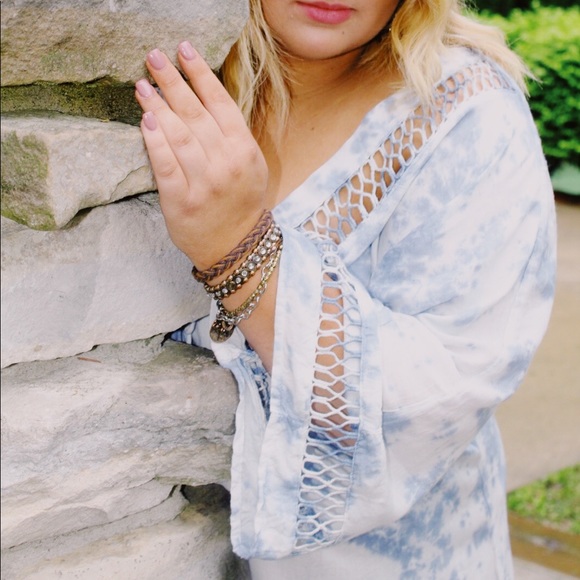 Plus Size Dress - Picture 5 of 8